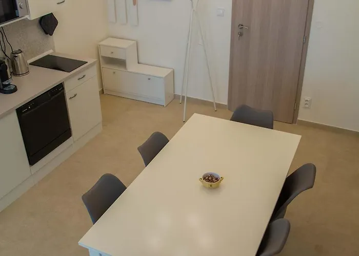 Centre With Parking Apartment Prague